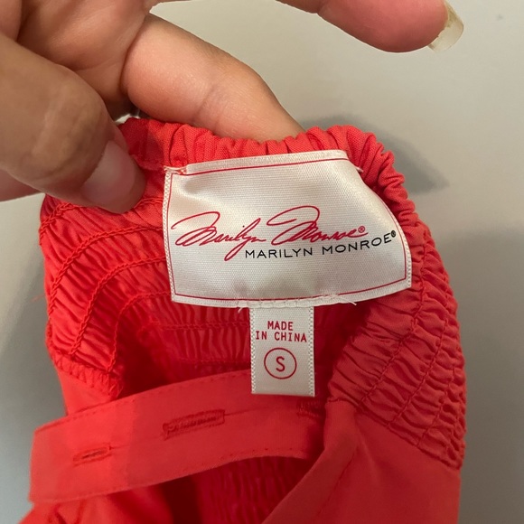 Marilyn Monroe| Dress - Picture 2 of 6